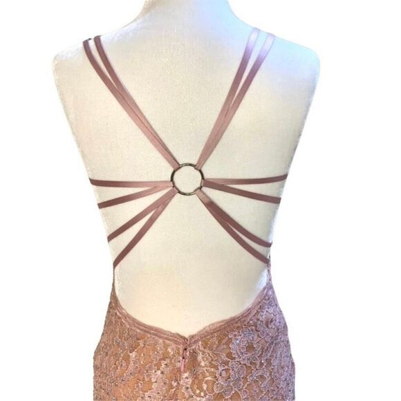 Jovani Blush Pink Embellished Prom Gown Fitted V-Neck Lace Evening Dress 0 - Picture 6 of 10